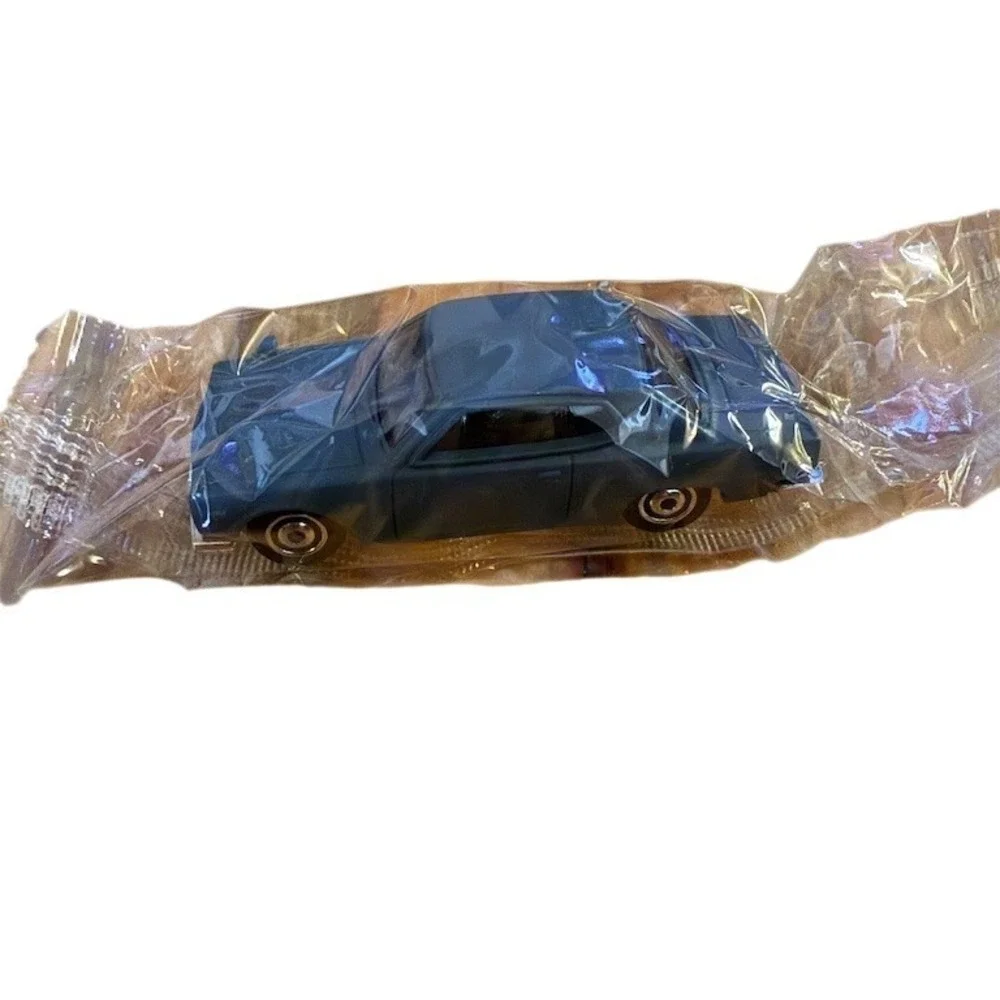 Matchbox 1971 Nissan Skyline 2000 GTX Blue Die-Cast Car Power‎ Grabs Boxed